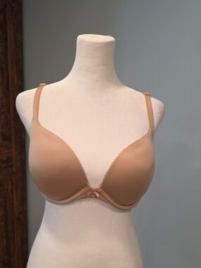 Victorias Secret Push Up Bra 36D Nude